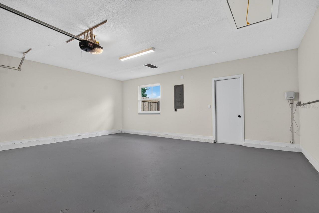 2773 Valencia Lane W, Palm Harbor, FL 34684 Photo