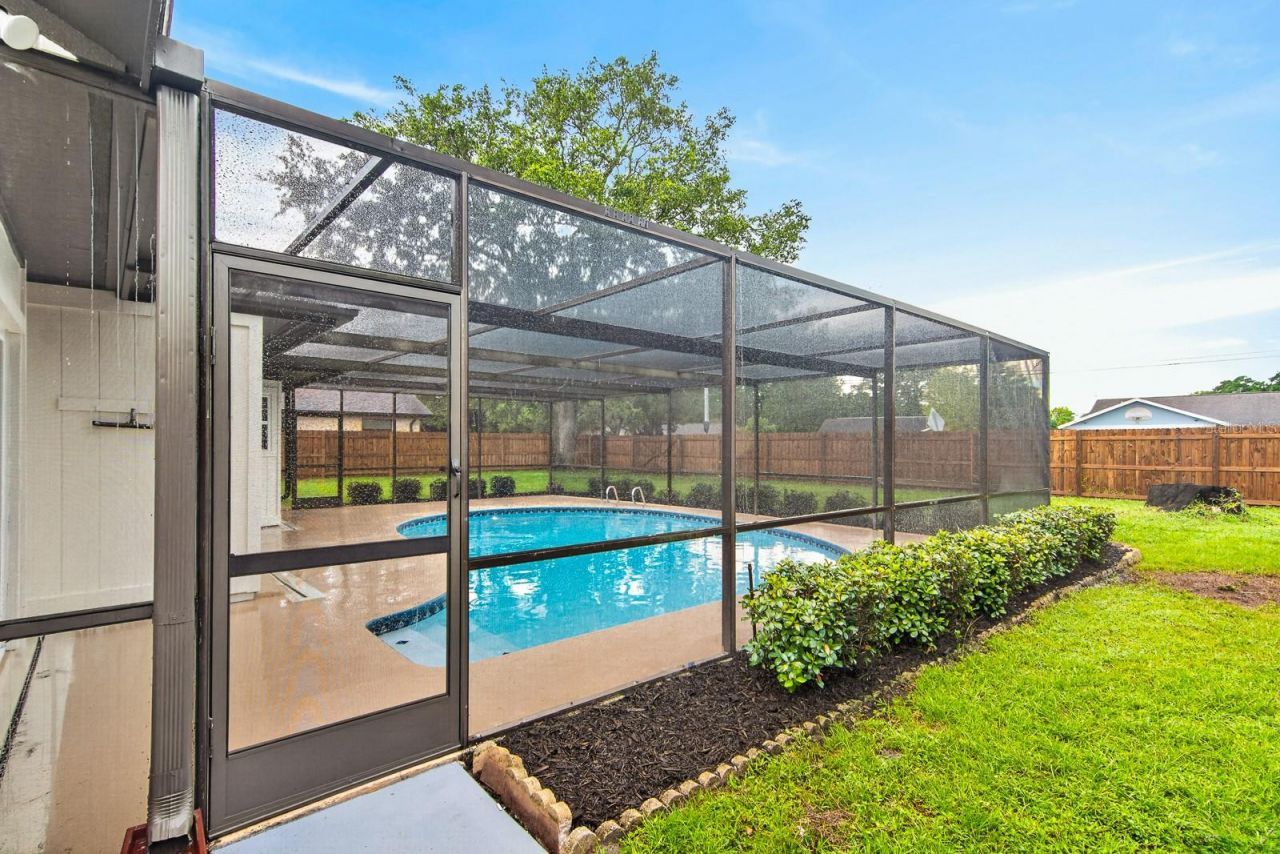 2773 Valencia Lane W, Palm Harbor, FL 34684 Photo