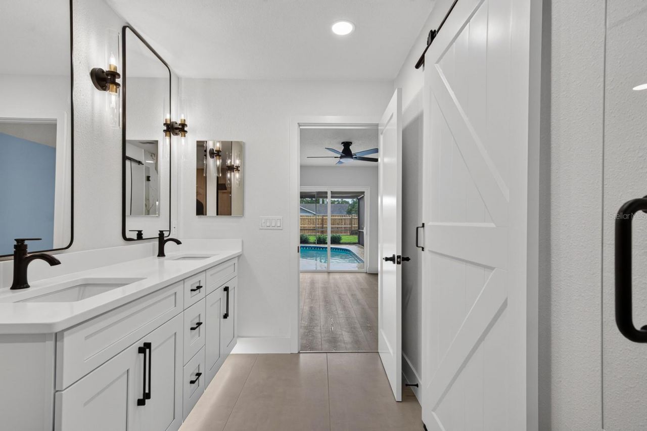 2773 Valencia Lane W, Palm Harbor, FL 34684 Photo
