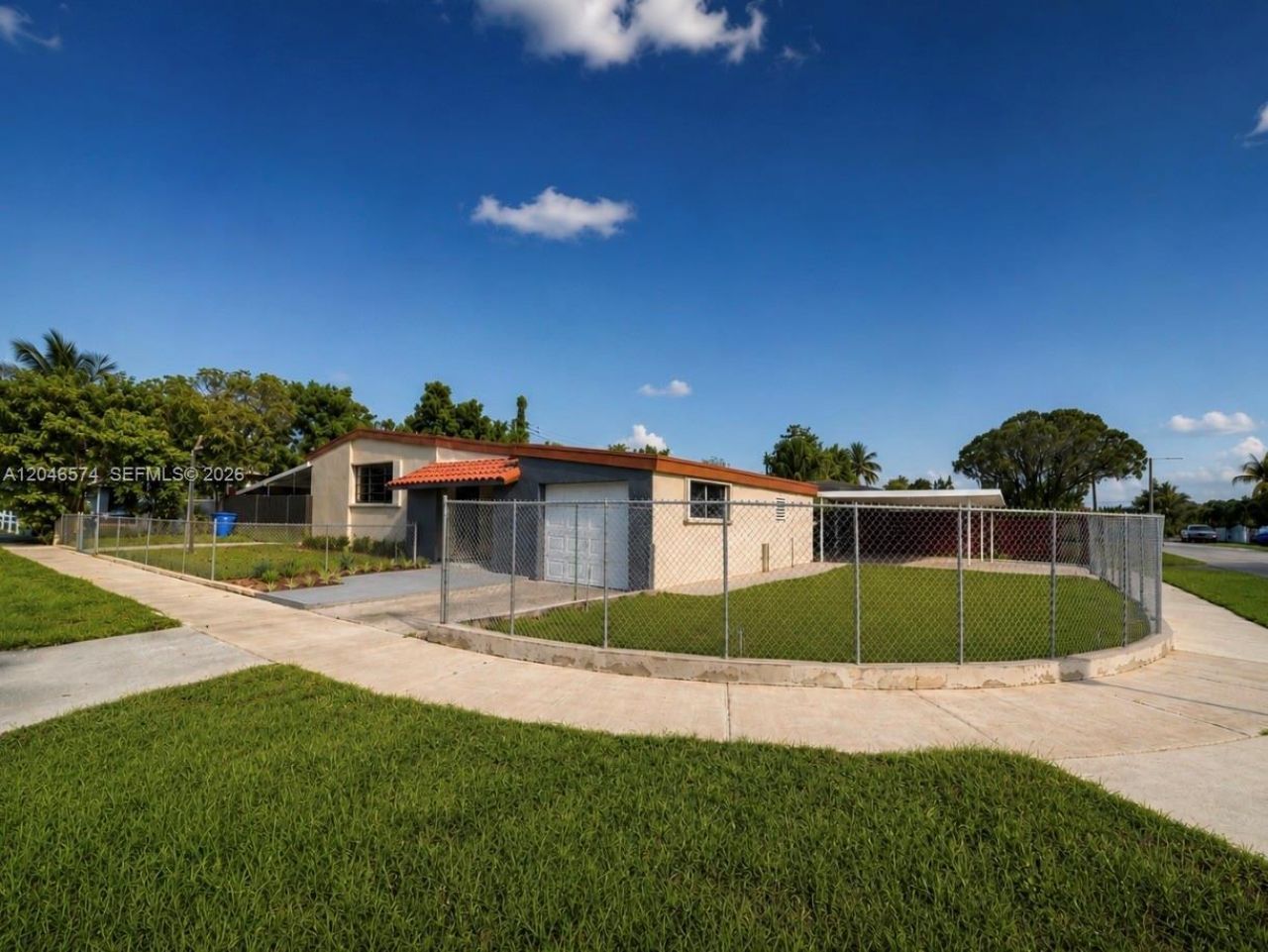 620 NW 182nd Ter , Miami Gardens, FL 33169 Photo