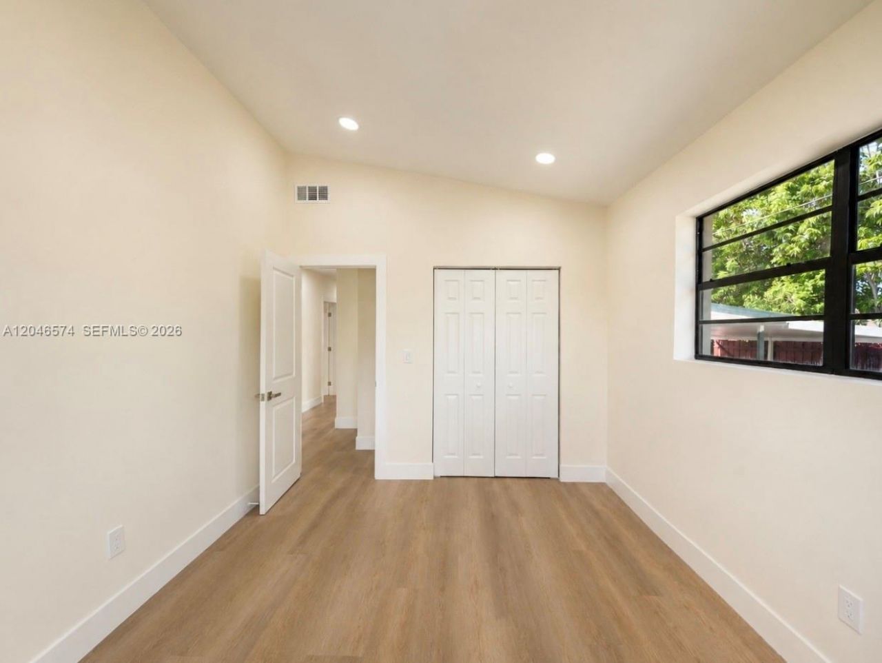 620 NW 182nd Ter , Miami Gardens, FL 33169 Photo