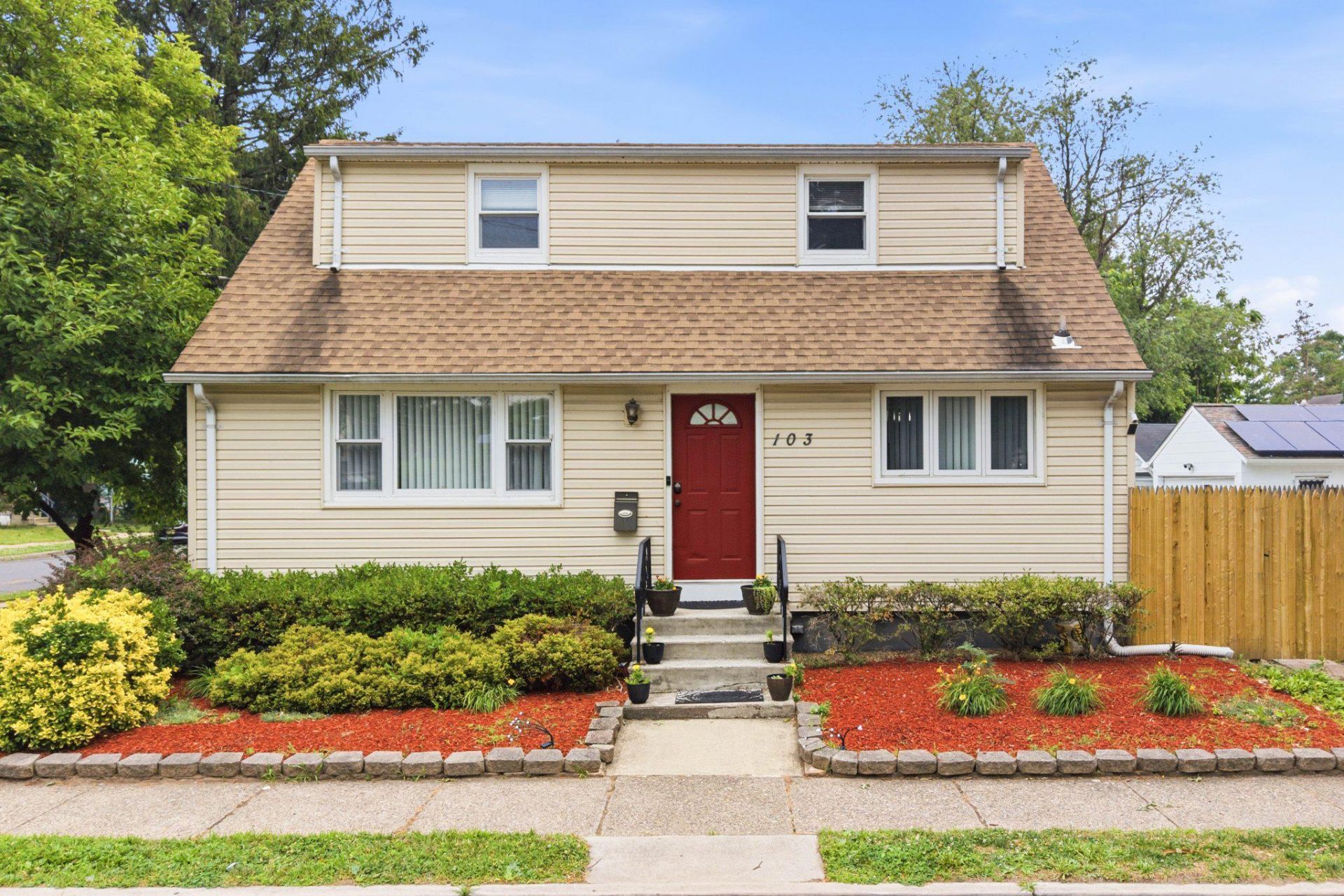 103 Dickinson Avenue, Hamilton, NJ 08629 Main Photo