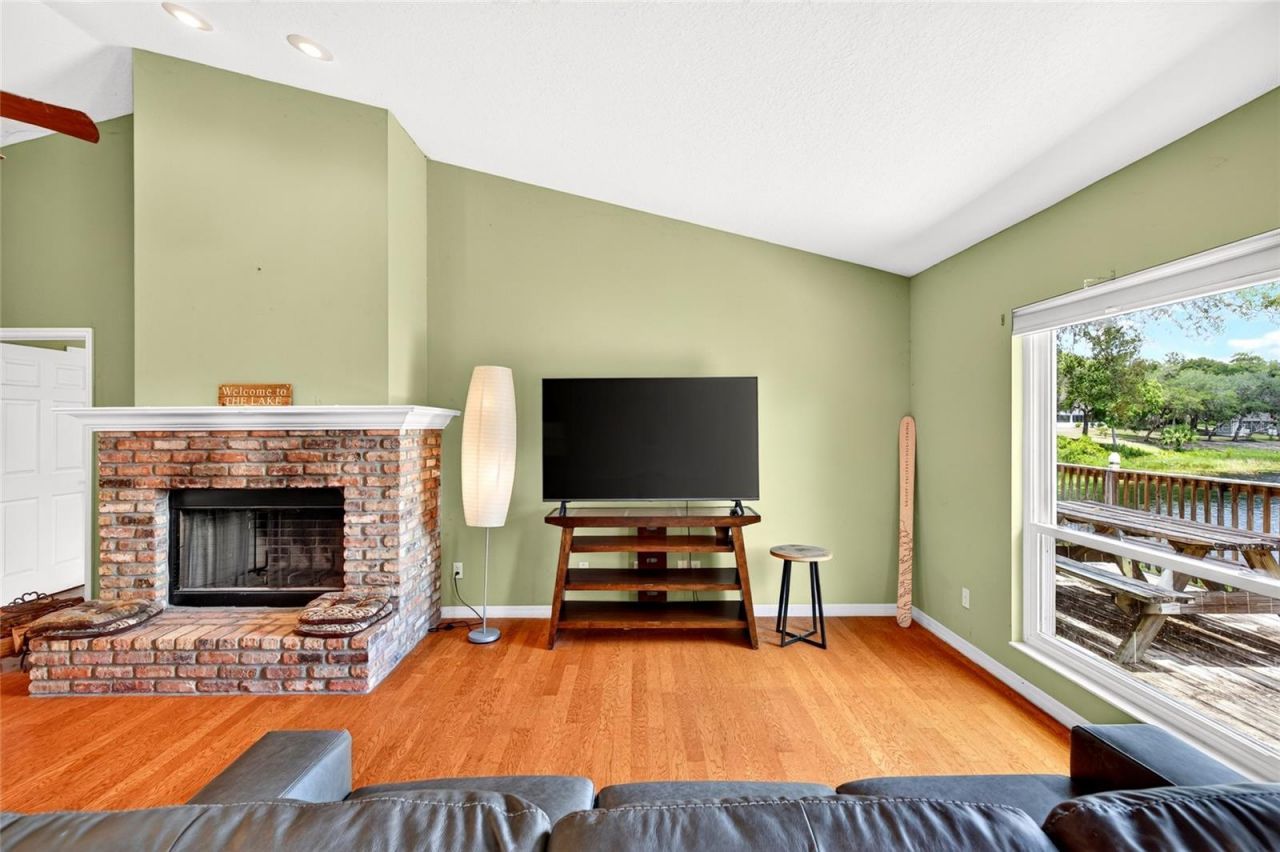 13059 NE 7th Loop , Silver Springs, FL 34488 Photo