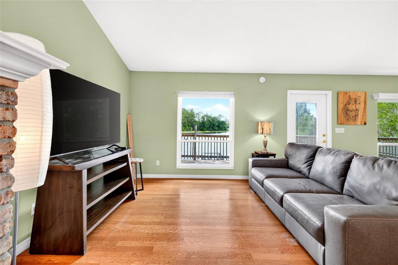 13059 NE 7th Loop , Silver Springs, FL 34488 Photo