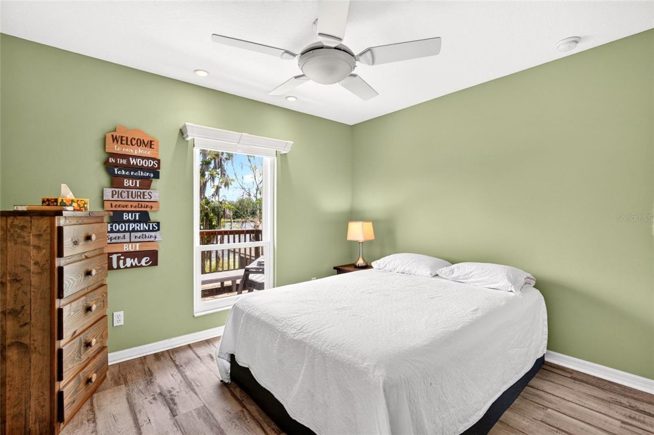 13059 NE 7th Loop , Silver Springs, FL 34488 Photo