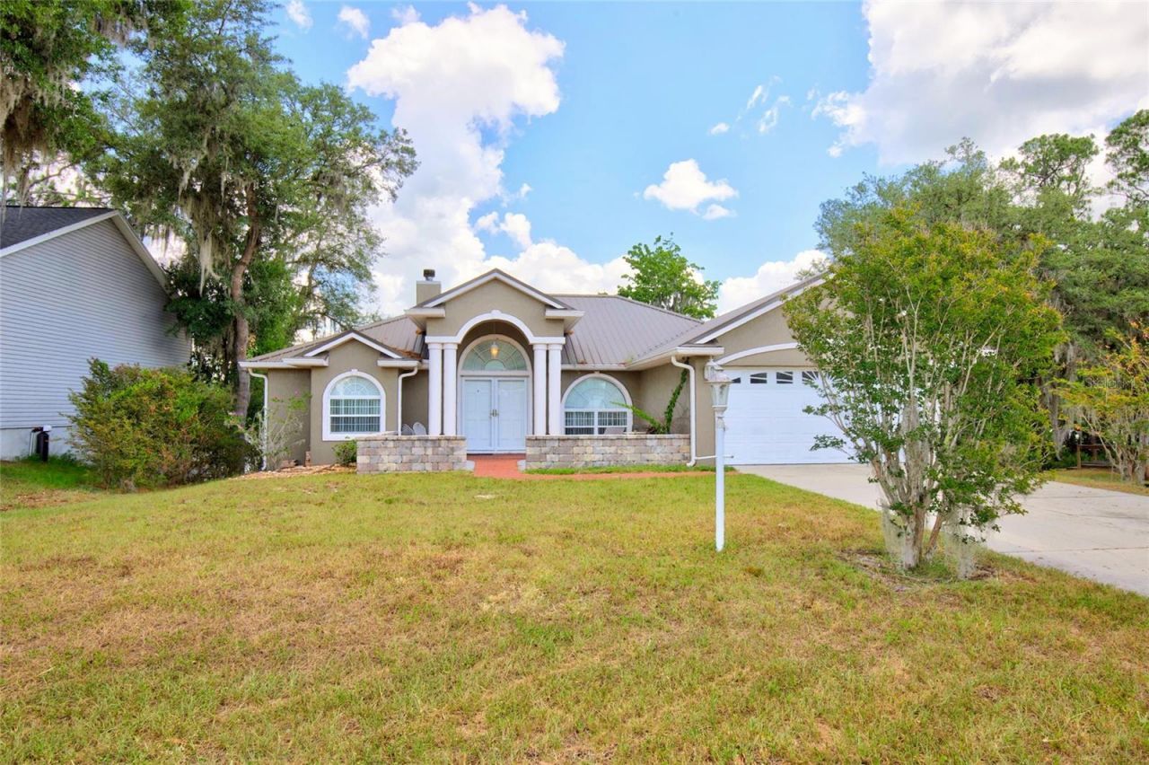 13059 NE 7th Loop , Silver Springs, FL 34488 Photo