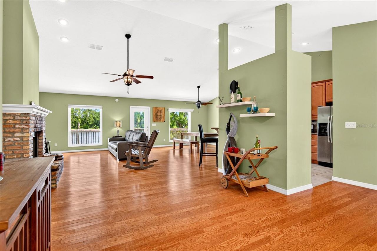 13059 NE 7th Loop , Silver Springs, FL 34488 Photo