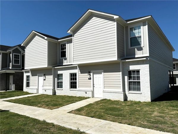 779 S Amarillo Road, Unit 1 &2, Fayetteville, AR 72704