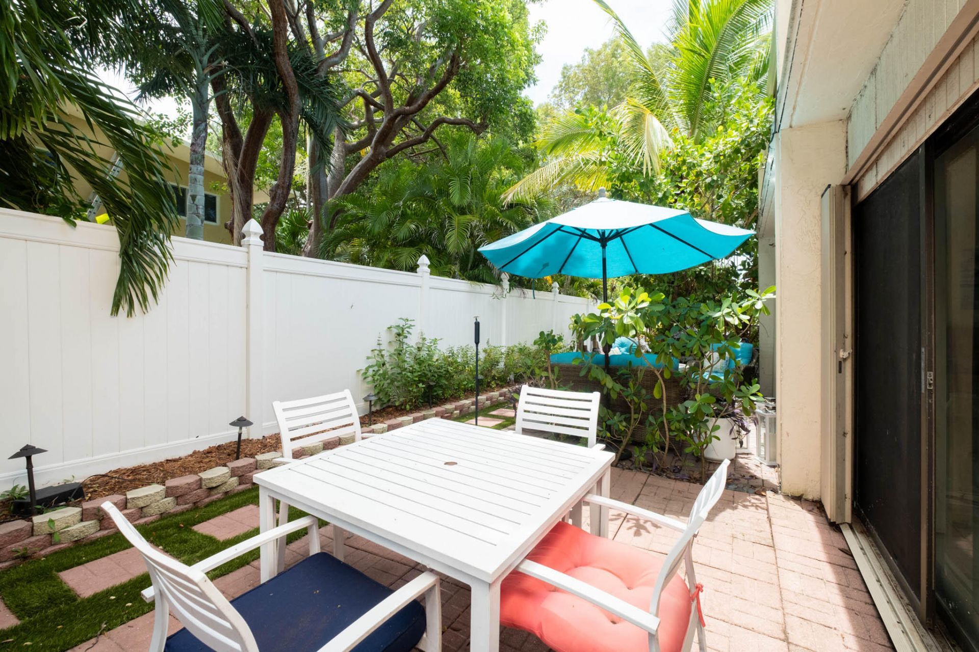 87200 Overseas Highway, Unit APT B 6, Islamorada, FL 33036 Photo