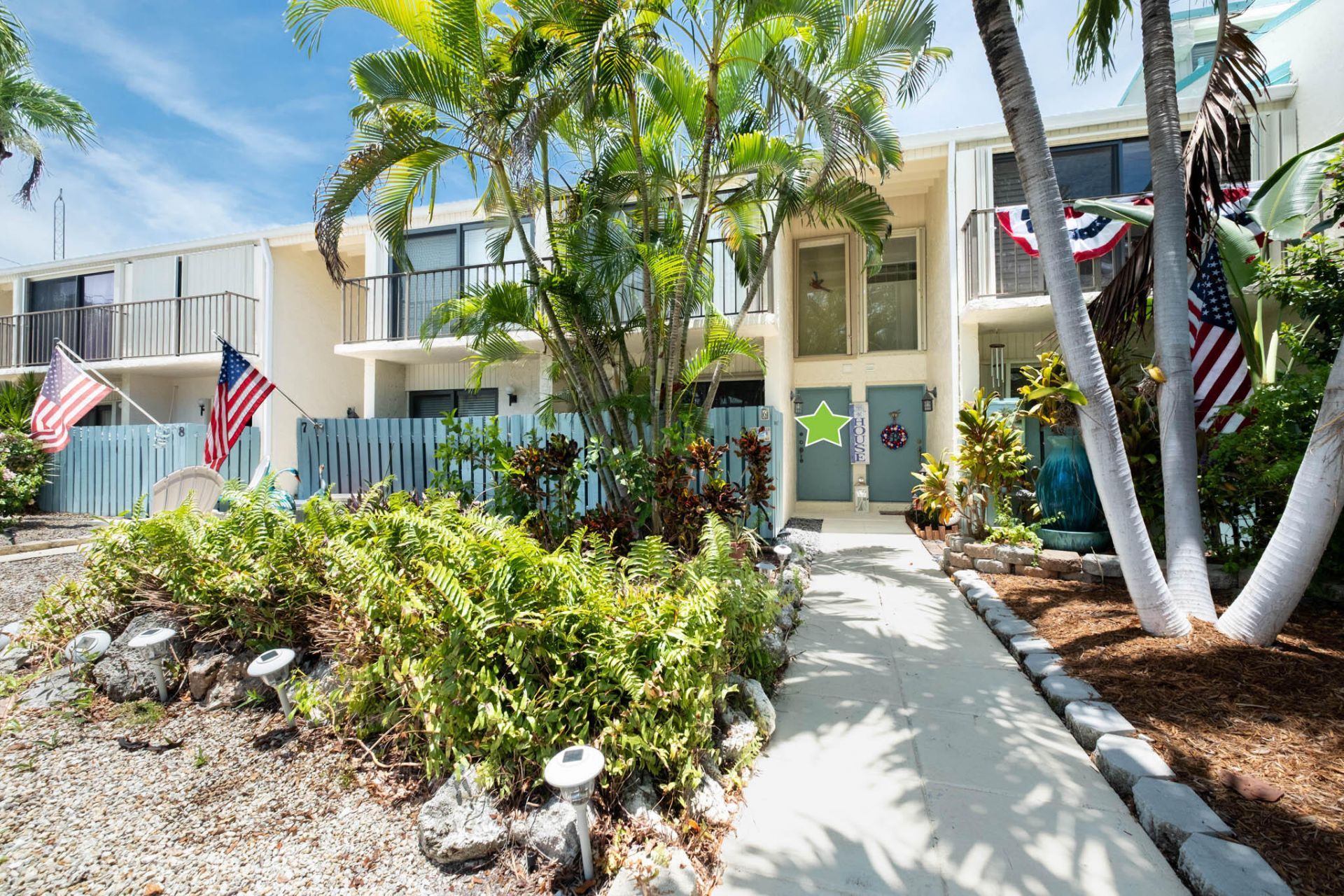 87200 Overseas Highway, Unit APT B 6, Islamorada, FL 33036 Photo