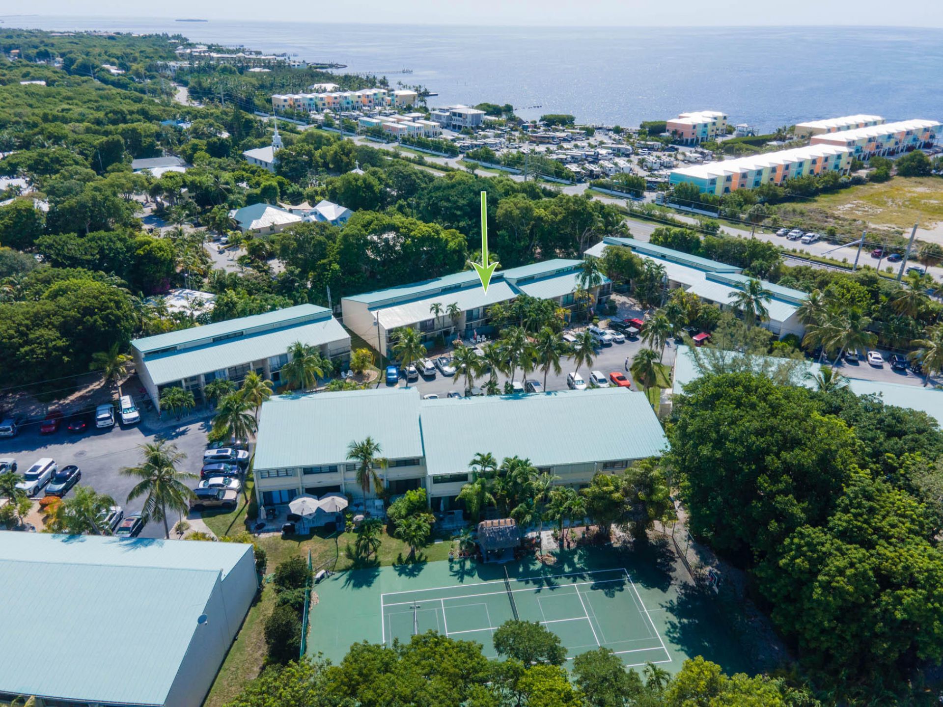87200 Overseas Highway, Unit APT B 6, Islamorada, FL 33036 Photo