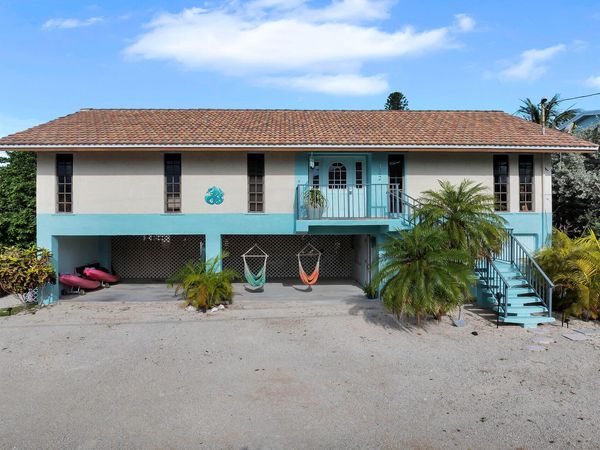 422 Calle Limon, MARATHON, FL 33050