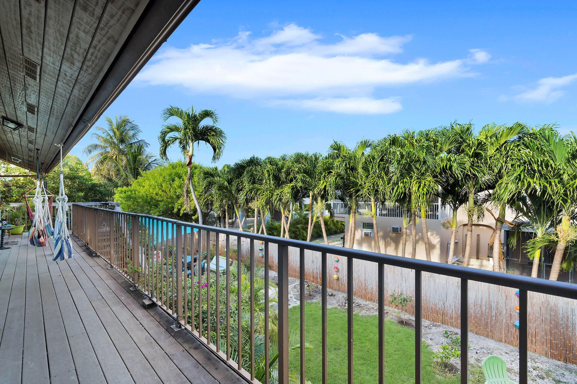 422 Calle Limon, Marathon, FL 33050 Photo
