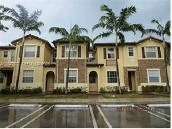 9249 SW 227th St , Unit 8-22, Cutler Bay, FL 33190