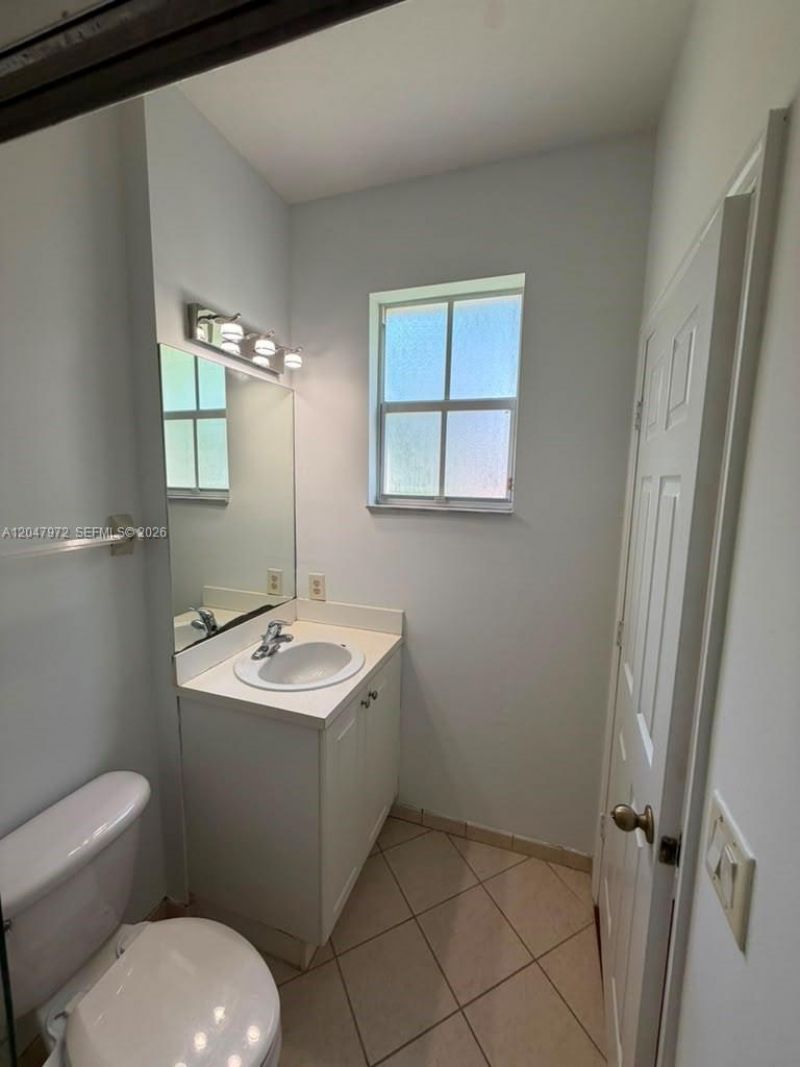 9249 SW 227th St , Unit 8-22, Cutler Bay, FL 33190 Photo