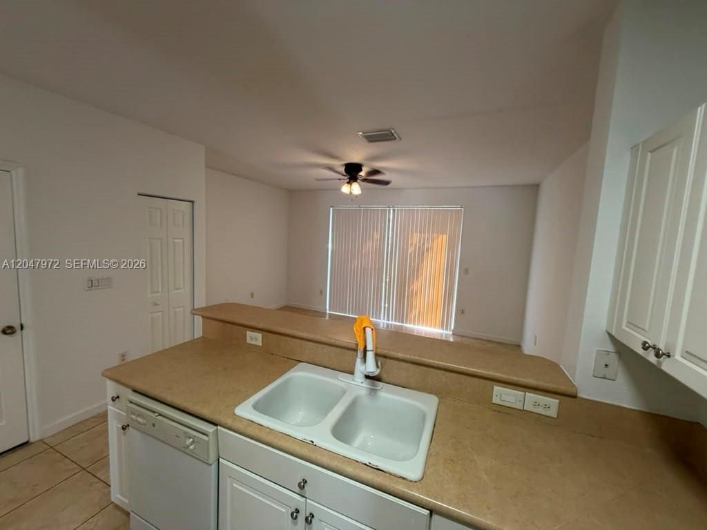 9249 SW 227th St , Unit 8-22, Cutler Bay, FL 33190 Photo