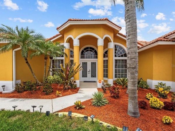 3898 SW HALL STREET , PORT ST LUCIE, FL 34953