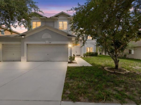 3307 PINE TOP DRIVE , VALRICO, FL 33594