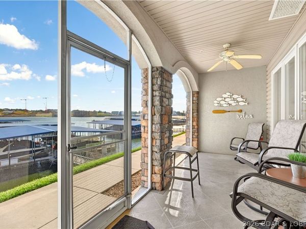 1215 Lands End Parkway, Unit 614, Osage Beach, MO 65065