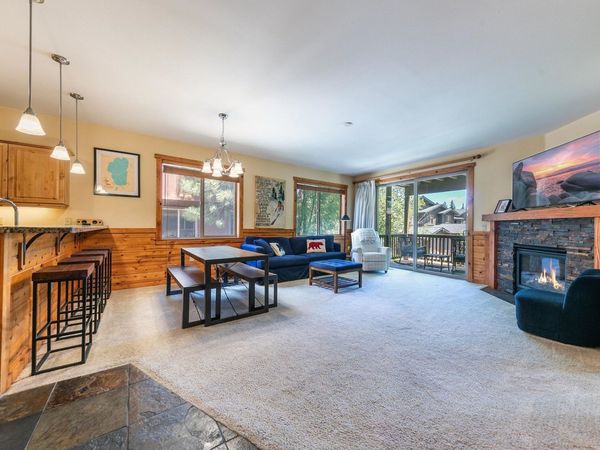 11574 Dolomite Way , Unit #1, Truckee, CA 96161