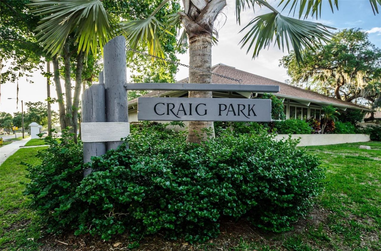 49 Drury Lane, Tarpon Springs, FL 34689 Photo