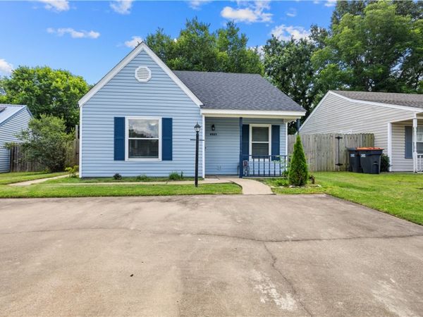 4805 Bonita Place , Springdale, AR 72762