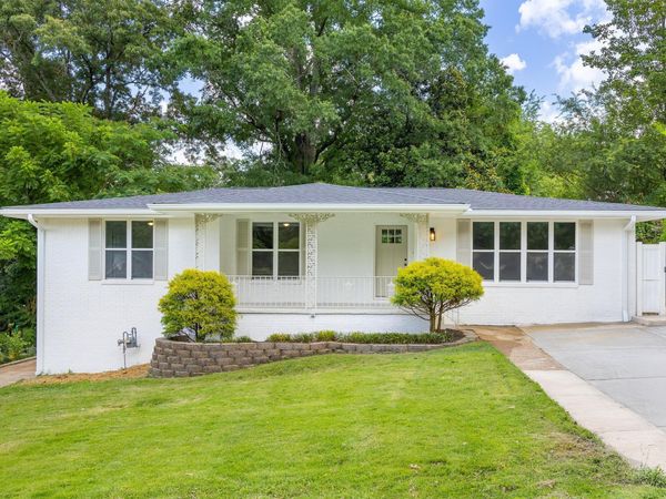 842 Brookfield Avenue, Chattanooga, TN 37412