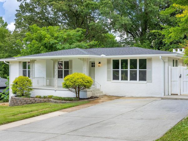 842 Brookfield Avenue, Chattanooga, TN 37412
