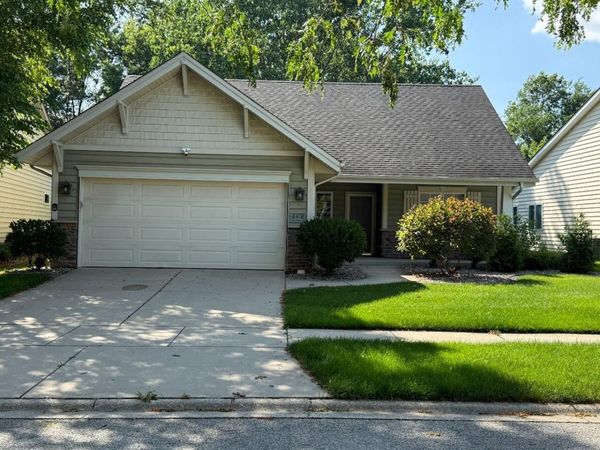 6418 Grosbeak Court , Hobart, IN 46342