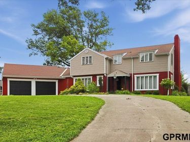 8 Mayridge Drive, Shenandoah, IA 51601
