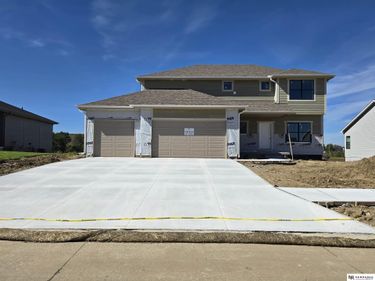 11306 N 173 Street, Bennington, NE 68007