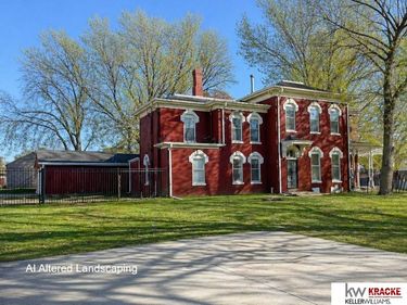 907 4th Street, Fairbury, NE 68352