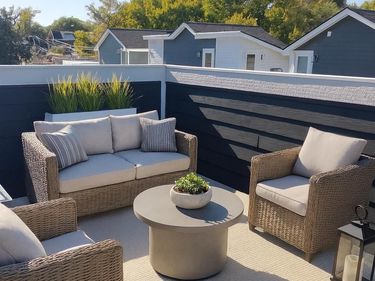 1923 Dahlman Rows Plaza, Omaha, NE 68108