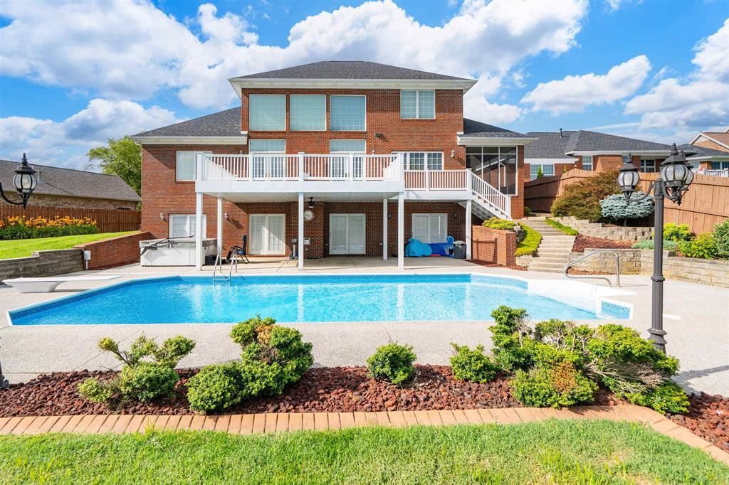 4540 Bridle Ridge Ct, Owensboro, KY 42303 Main Photo