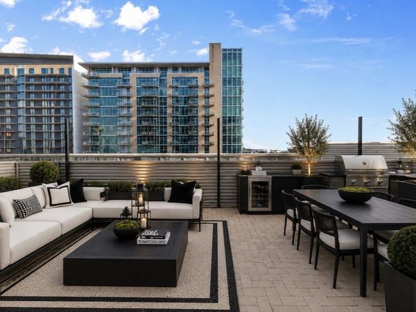 600 12th Ave S, Unit 902, Nashville, TN 37203