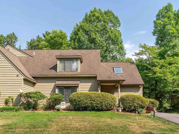 7 RIDGEVIEW CIR, Charlottesville, VA 22902