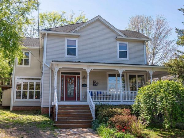 700 GRAVES ST, Charlottesville, VA 22902