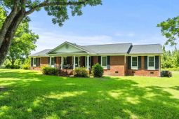 464 Lark Rd photo 4