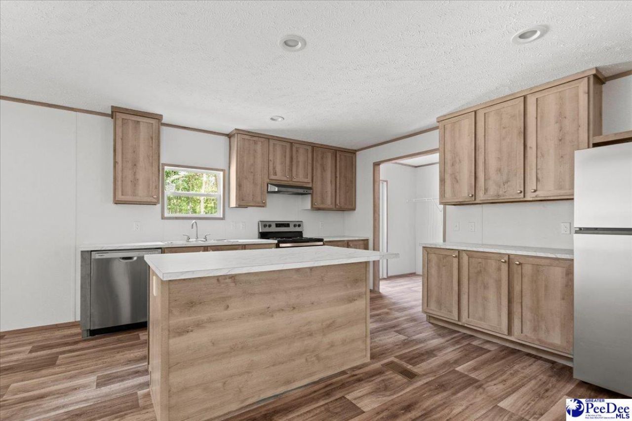 4830 Jordan Circle Photo 8