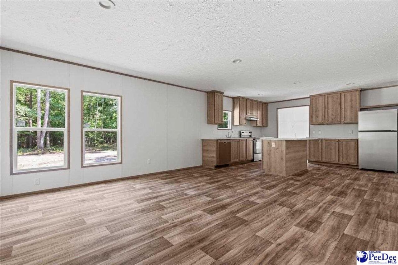 4830 Jordan Circle Photo 9