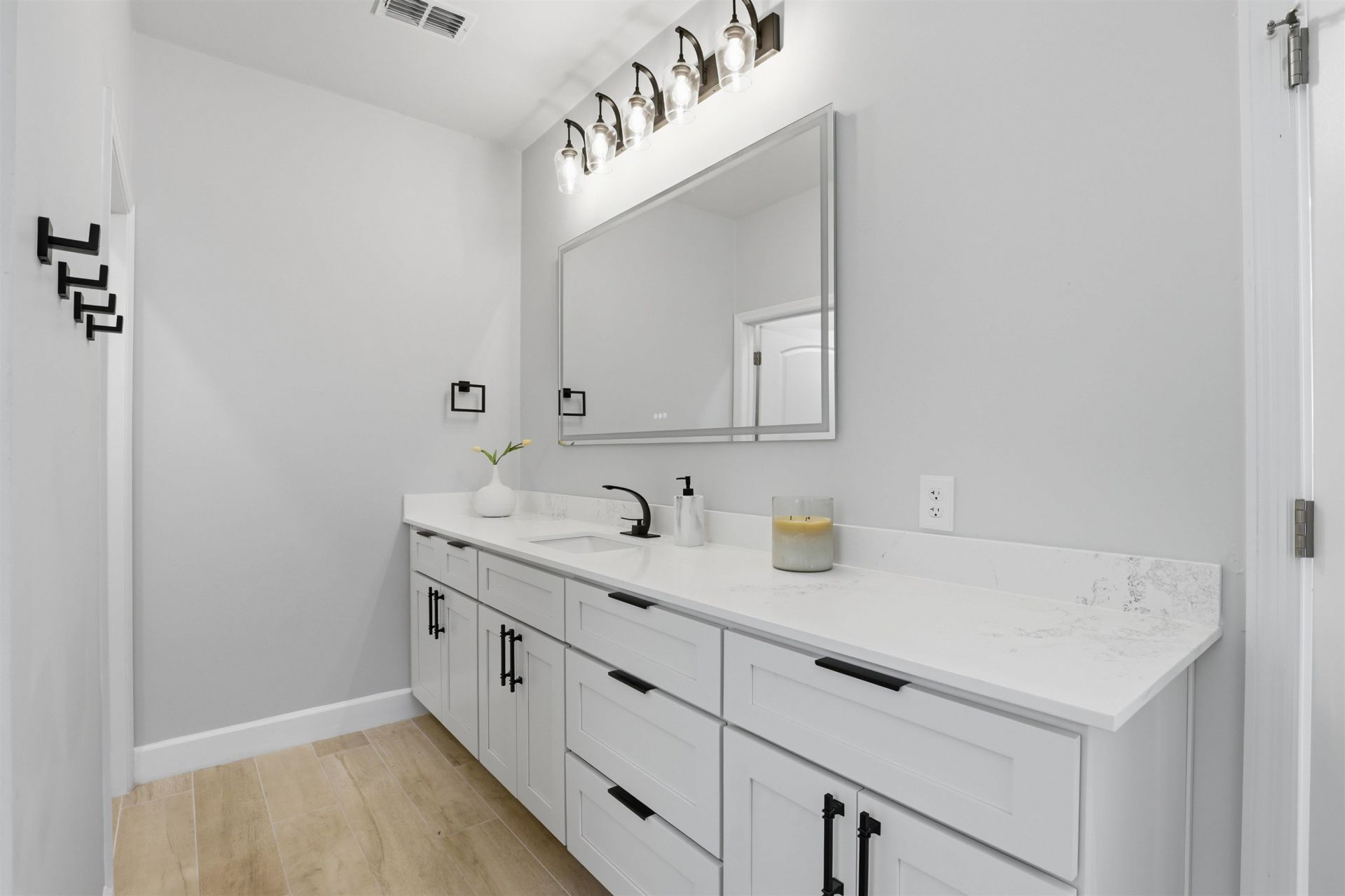 3501 Doe Run Drive, Tallahassee, FL 32312 Photo