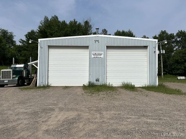 222 Merritt Avenue, Iron Mountain, MI 49801