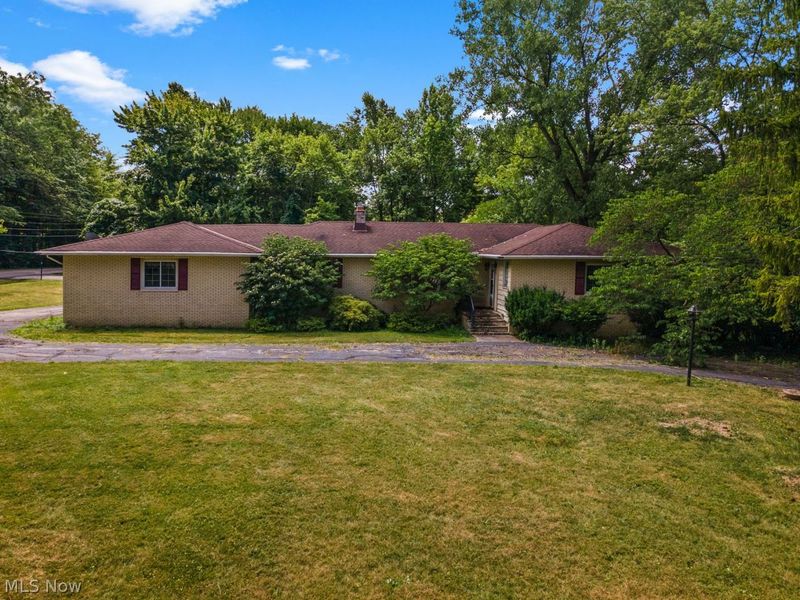 30850 Cedar Road, Pepper Pike, OH 44124 Photo 3