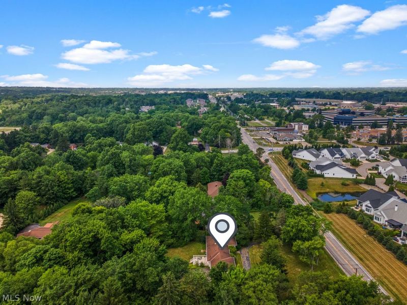 30850 Cedar Road, Pepper Pike, OH 44124 Photo 5