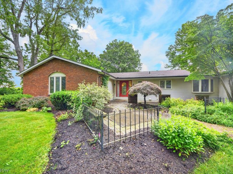 3373 Wilkinson Drive, Fairlawn, OH 44333 Photo 3