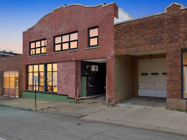 608 2nd Avenue SE, Cedar Rapids, IA 52401