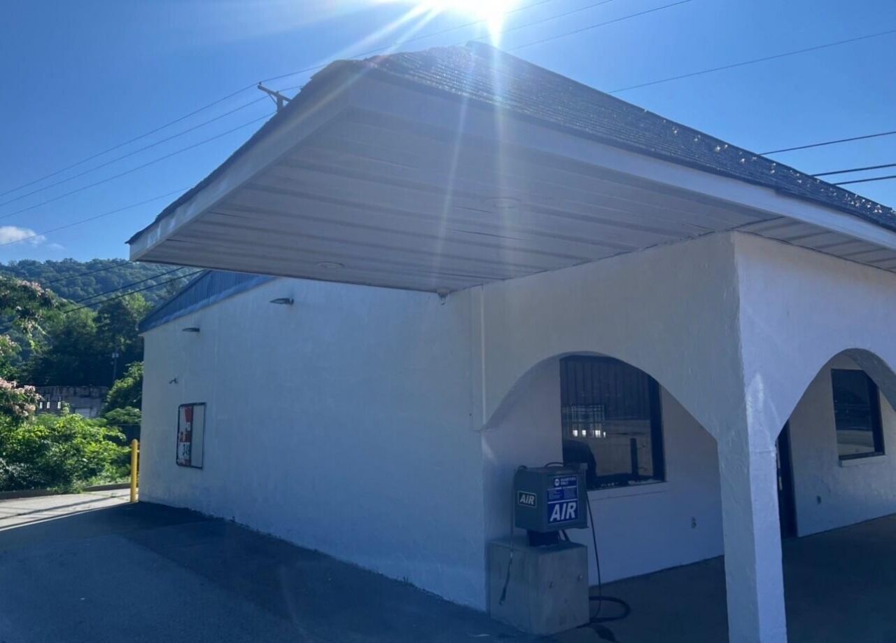 12554 Main Street, Martin, KY 41649
