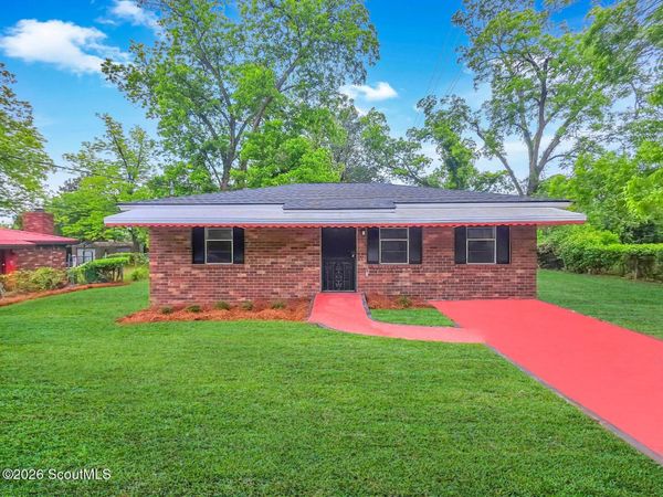 3911 5th Street, Savannah, GA 31408