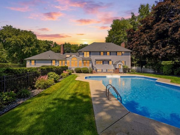 1051 Converse St, Longmeadow, MA 01106