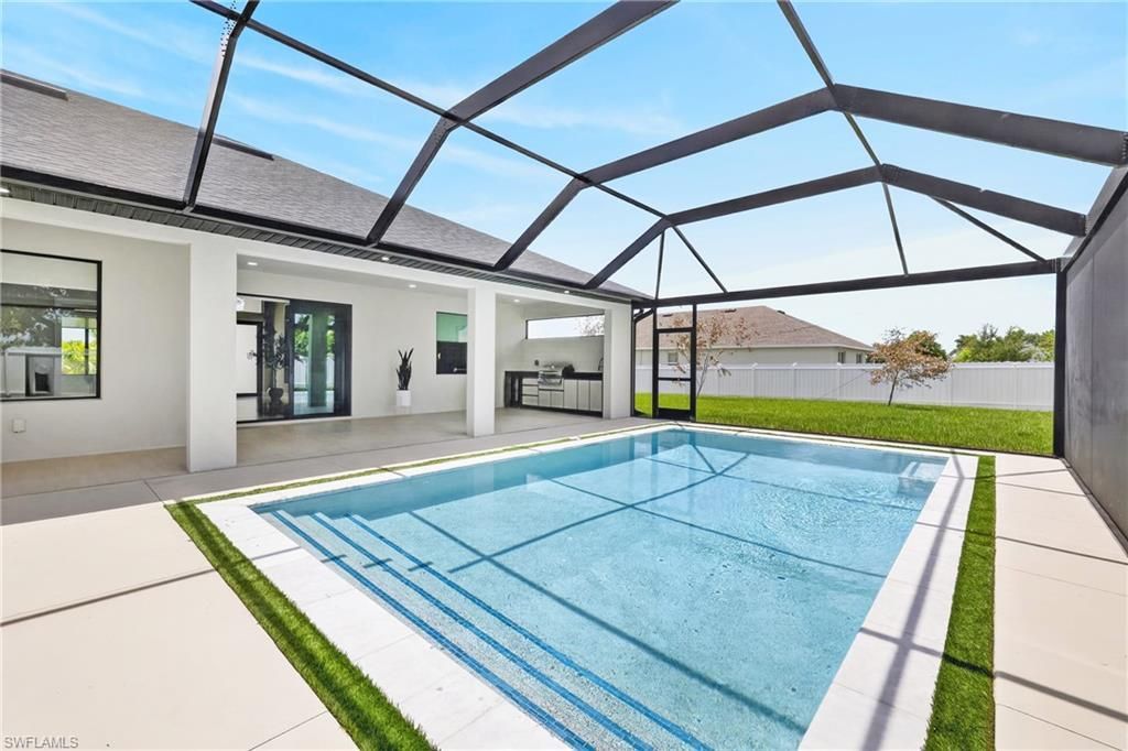 610 NW 2nd Pl , Cape Coral, FL 33993 Photo
